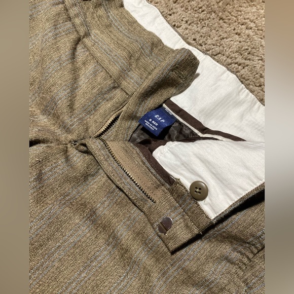 Vintage flared women’s tan Gap slacks - Picture 2 of 5